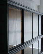 画像をギャラリービューアに読み込む, とても大きな飾り棚