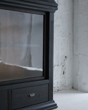 画像をギャラリービューアに読み込む, とても大きな飾り棚