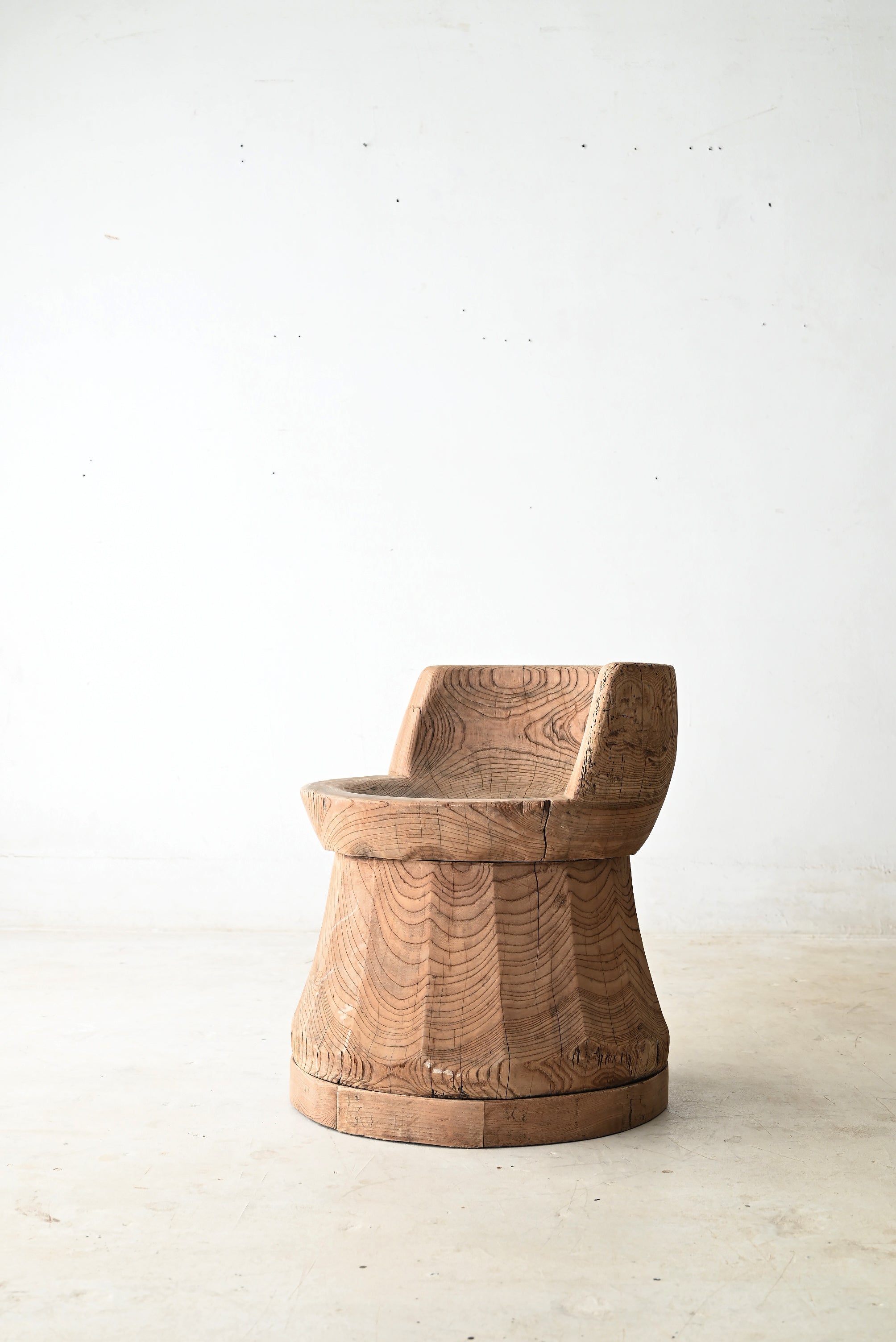 臼の椅子 臼椅子3 – DOUGUYA