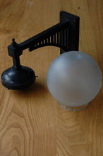 画像をギャラリービューアに読み込む, ブラケットライト 磨りガラス