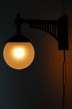 画像をギャラリービューアに読み込む, ブラケットライト 磨りガラス