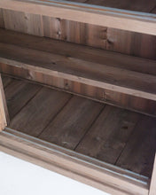 画像をギャラリービューアに読み込む, 大きな飾り棚
