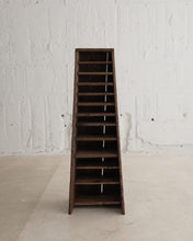 画像をギャラリービューアに読み込む, 展示台
