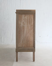 画像をギャラリービューアに読み込む, 飾り棚
