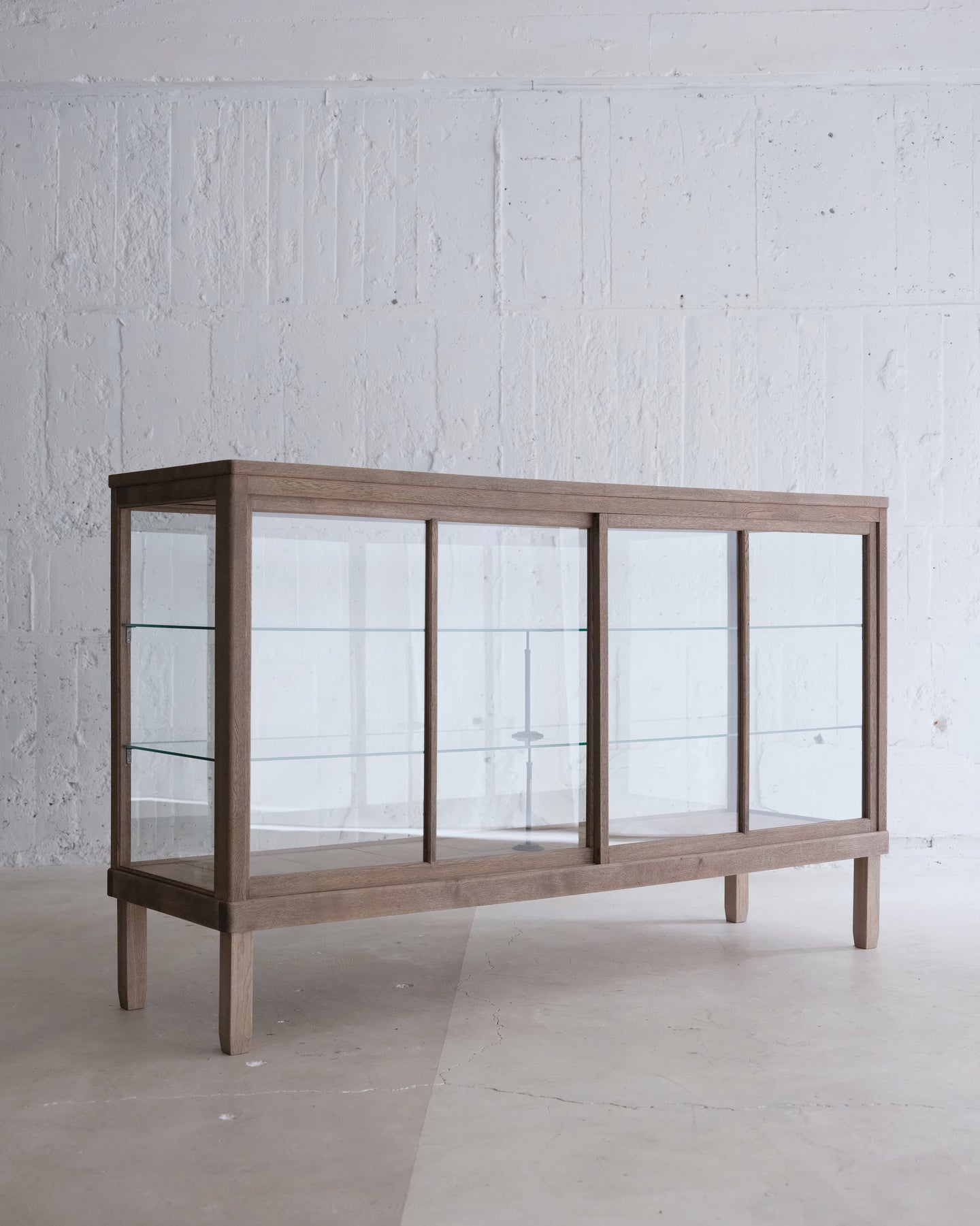 カウンターショーケース