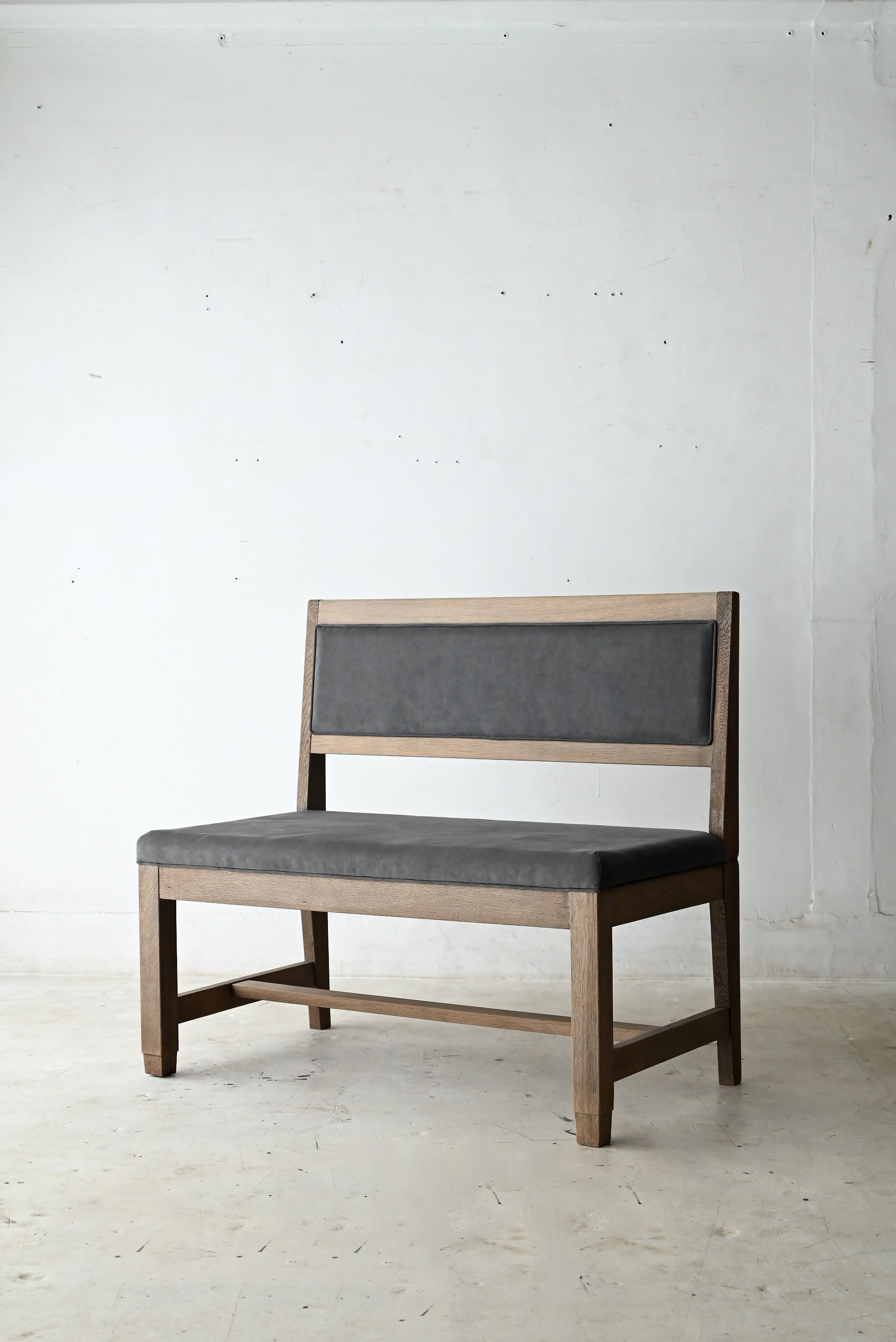 CHAIR/SOFA – DOUGUYA