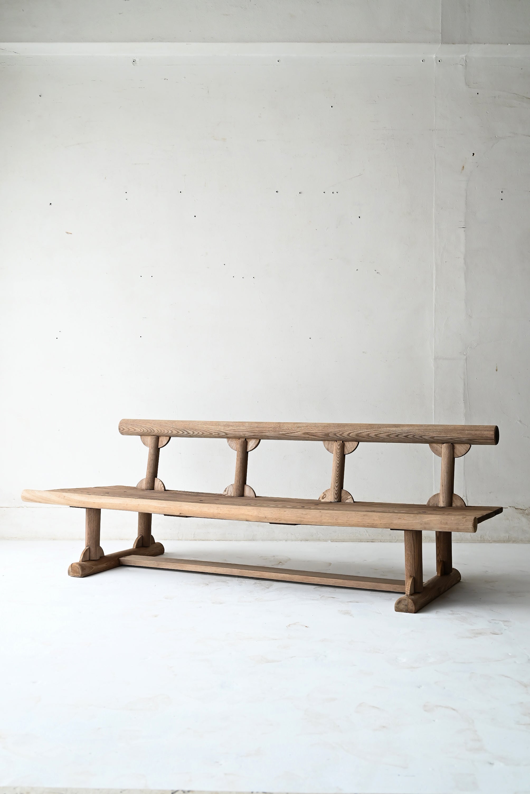 CHAIR/SOFA – DOUGUYA