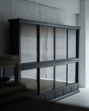 画像をギャラリービューアに読み込む, とても大きな飾り棚
