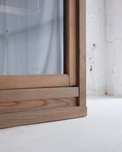 画像をギャラリービューアに読み込む, 大きな飾り棚
