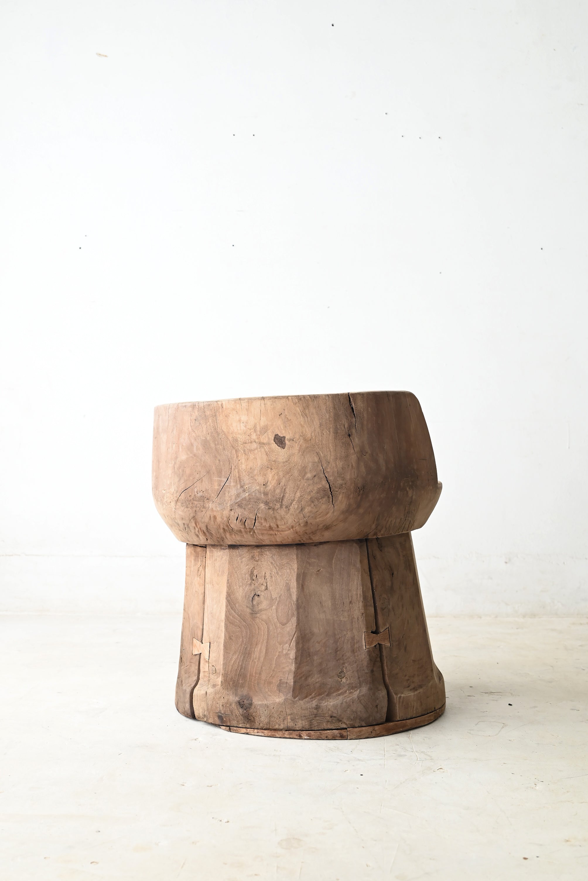 臼椅子1 – DOUGUYA